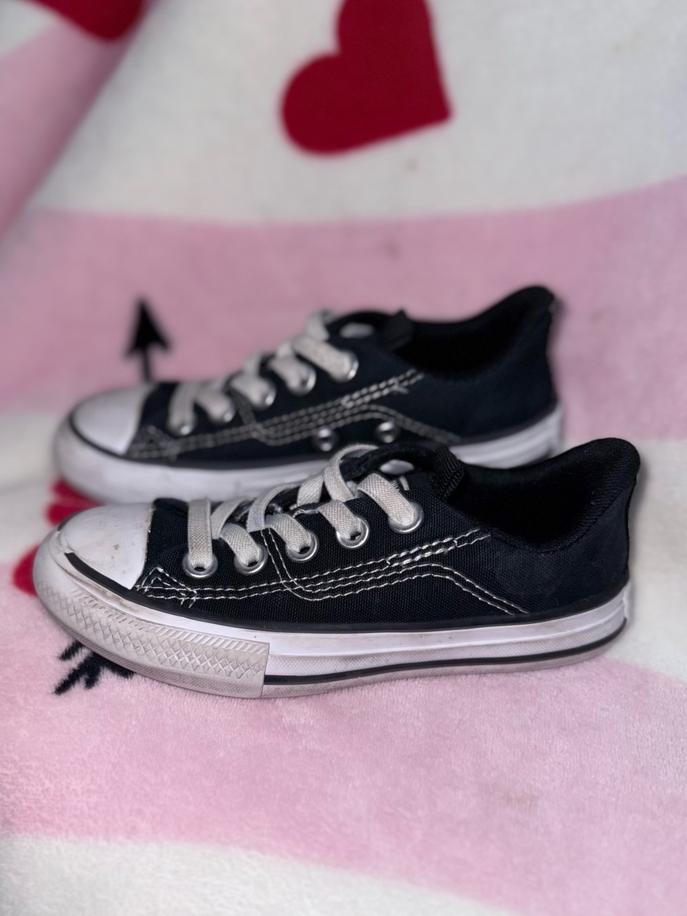 Converse Black and White Low-Top Kids Sneakers, Size 11C